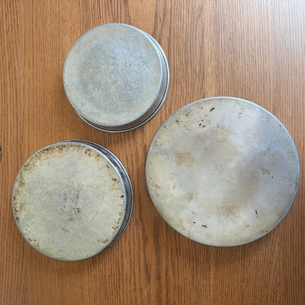 Vintage Wear-Ever Aluminum Round Cake Pan Set of 3 No 2715 Made in USA‎ Silver